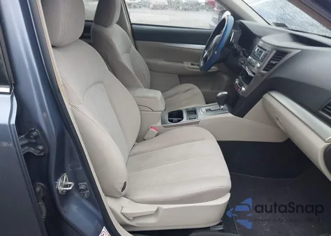 2013 Subaru Outback 2.5I Premium z USA, uszkodzony, nr VIN 4S4BRBCC5D3202851